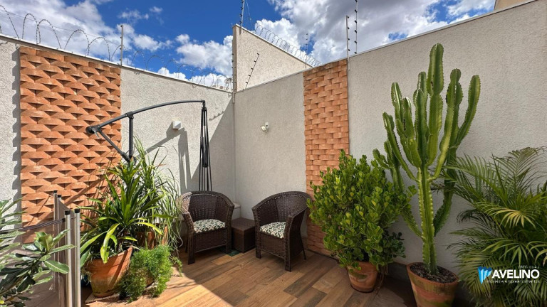 Imagem Casa com 3 Quartos à Venda, 137 m² em Parque Residencial Rita Vieira - Campo Grande Imagem Casa com 3 Quartos à Venda, 137 m² em Parque Residencial Rita Vieira - Campo Grande
