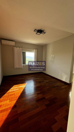 Imagem Casa com 3 Quartos para Alugar, 250 m² em Santa Helena - Bragança Paulista Imagem Casa com 3 Quartos para Alugar, 250 m² em Santa Helena - Bragança Paulista