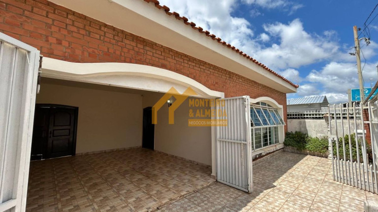 Casa com 5 Quartos à Venda, 310 m² em Jardim Itália - Itapetininga