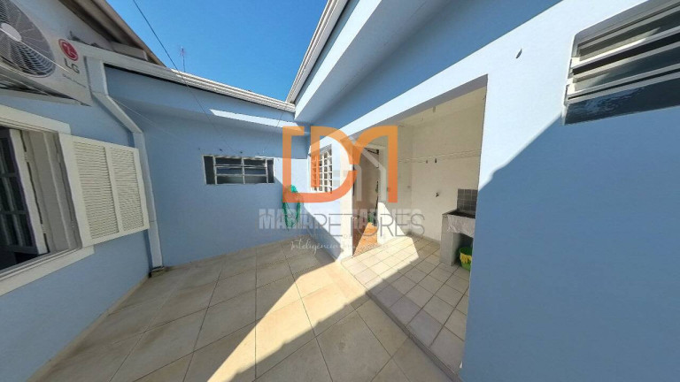 Imagem Casa com 3 Quartos à Venda, 217 m² em Centro - Jacareí Imagem Casa com 3 Quartos à Venda, 217 m² em Centro - Jacareí