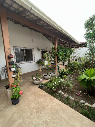 Casa com 3 Quartos à Venda, 275 m² em Parque Residencial Laranjeiras - Serra