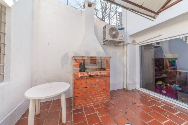 Imagem Casa com 4 Quartos à Venda, 299 m² em Santana - Porto Alegre