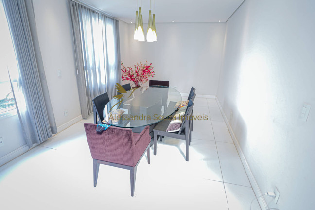 Imagem Casa com 4 Quartos à Venda, 574 m² em Cidade Tamboré - Santana De Parnaíba Imagem Casa com 4 Quartos à Venda, 574 m² em Cidade Tamboré - Santana De Parnaíba