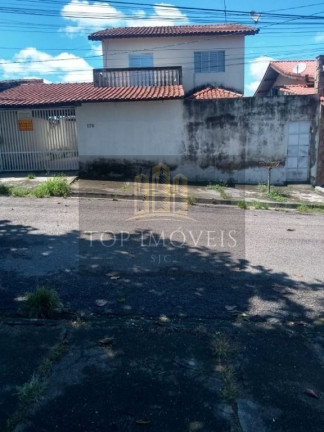 Sobrado com 4 Quartos à Venda, 360 m² em Jardim Maria Amélia - Jacareí