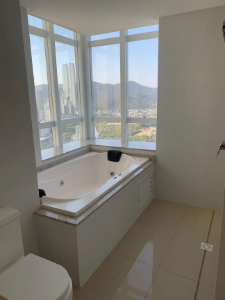 Imagem Apartamento com 3 Quartos à Venda, 182 m² em Barra Sul - Balneário Camboriú