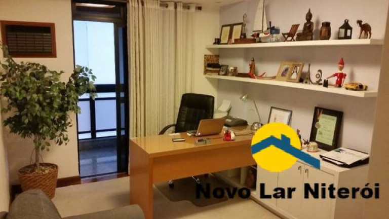 Imagem Apartamento com 3 Quartos à Venda, 215 m² em Santa Rosa - Niterói Imagem Apartamento com 3 Quartos à Venda, 215 m² em Santa Rosa - Niterói
