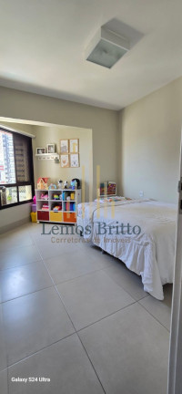Imagem Imóvel com 3 Quartos à Venda, 100 m² em Caminho Das árvores - Salvador Imagem Imóvel com 3 Quartos à Venda, 100 m² em Caminho Das árvores - Salvador