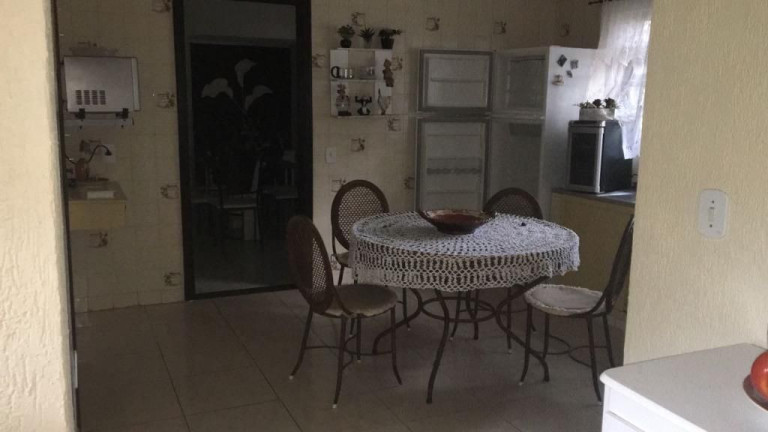 Imagem Casa com 5 Quartos à Venda, 400 m² em Canto Do Forte - Praia Grande