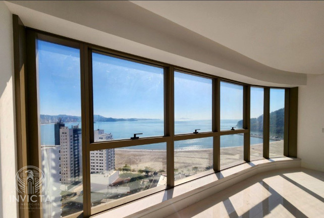Imagem Apartamento com 4 Quartos à Venda, 265 m² em Centro - Balneário Camboriú Imagem Apartamento com 4 Quartos à Venda, 265 m² em Centro - Balneário Camboriú