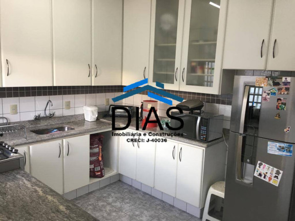 Imagem Casa com 3 Quartos à Venda, 528 m² em Vila José Bonifácio - Araraquara Imagem Casa com 3 Quartos à Venda, 528 m² em Vila José Bonifácio - Araraquara