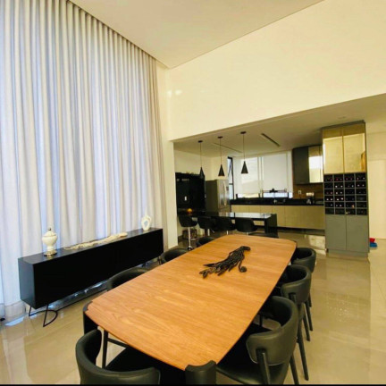 Imagem Casa com 3 Quartos à Venda, 1.000 m² em Betim Imagem Casa com 3 Quartos à Venda, 1.000 m² em Betim