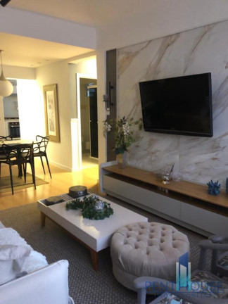 Apartamento com 3 Quartos à Venda, 110 m² em Centro - Balneário Camboriú