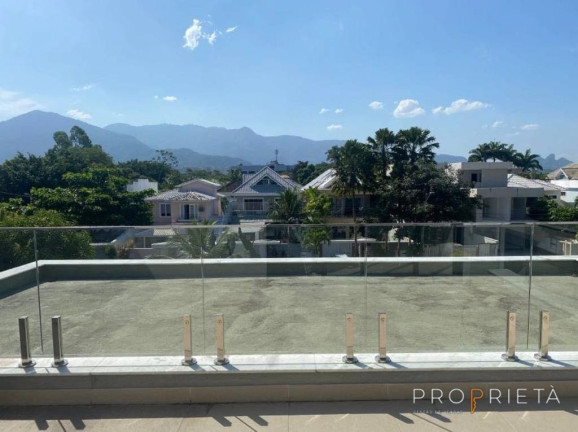 Imagem Casa de Condomínio com 4 Quartos à Venda, 300 m² em Barra Da Tijuca - Rio De Janeiro Imagem Casa de Condomínio com 4 Quartos à Venda, 300 m² em Barra Da Tijuca - Rio De Janeiro