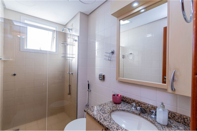 Imagem Apartamento com 3 Quartos à Venda, 200 m² em Menino Deus - Porto Alegre Imagem Apartamento com 3 Quartos à Venda, 200 m² em Menino Deus - Porto Alegre