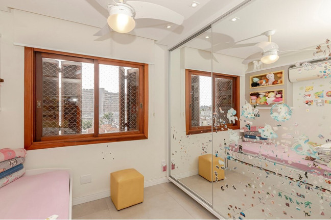 Imagem Cobertura com 3 Quartos à Venda, 180 m² em Santa Cecília - Porto Alegre Imagem Cobertura com 3 Quartos à Venda, 180 m² em Santa Cecília - Porto Alegre