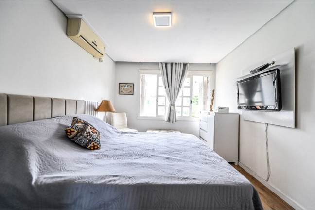 Imagem Casa de Condomínio com 2 Quartos à Venda, 80 m² em Tristeza - Porto Alegre