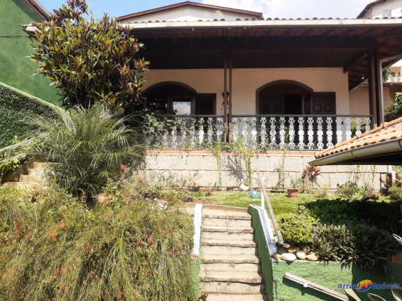 Imagem Casa com 4 Quartos à Venda, 185 m² em Jardim Cascata - Teresópolis