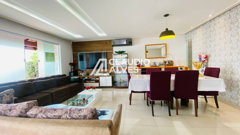 Imagem Casa de Condomínio com 3 Quartos à Venda, 200 m² em Santa Mônica Ii - Feira De Santana