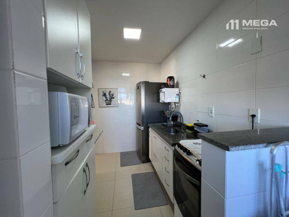Imagem Apartamento com 2 Quartos à Venda, 70 m² em Jardim Camburi - Vitória