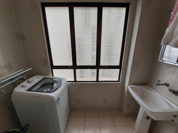 Imagem Apartamento com 1 Quarto para Alugar, 50 m² em Centro - Balneário Camboriú