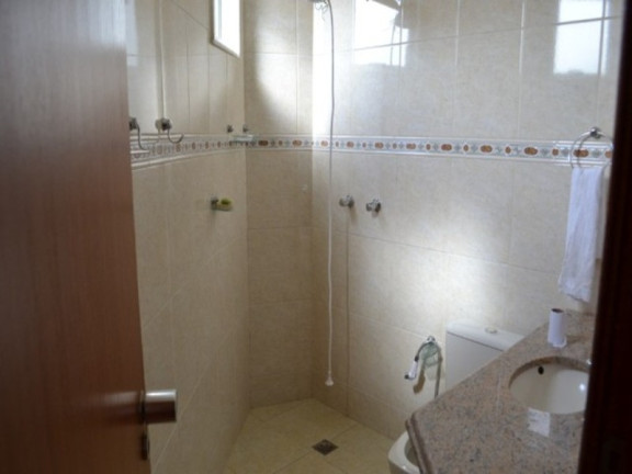 Imagem Casa com 4 Quartos à Venda, 250 m² em Jardim Riacho Das Pedras - Contagem