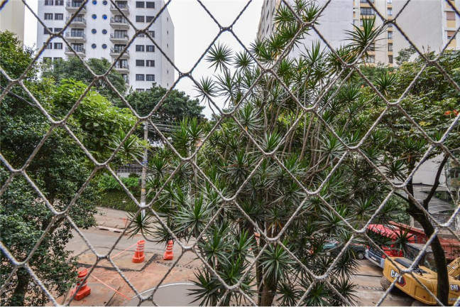 Imagem Imóvel com 1 Quarto à Venda,  em Aclimação - São Paulo