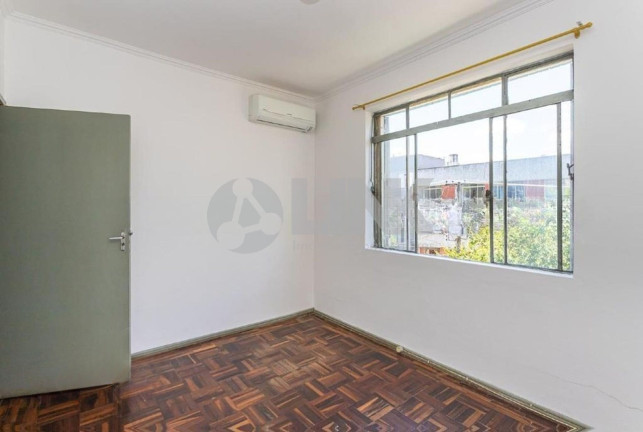 Imagem Apartamento com 3 Quartos à Venda, 81 m² em Santana - Porto Alegre Imagem Apartamento com 3 Quartos à Venda, 81 m² em Santana - Porto Alegre