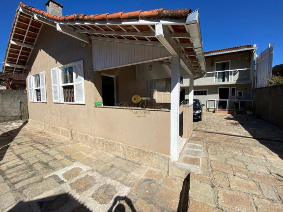 Casa com 4 Quartos à Venda, 221 m² em Bom Retiro - Teresópolis