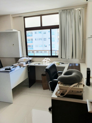 Imagem Apartamento com 3 Quartos à Venda, 140 m² em Icaraí - Niterói Imagem Apartamento com 3 Quartos à Venda, 140 m² em Icaraí - Niterói
