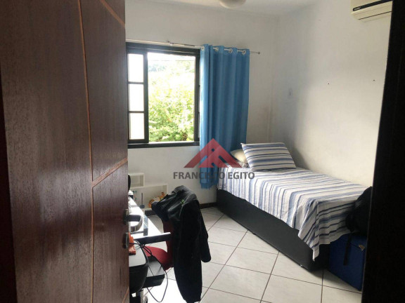 Imagem Casa com 2 Quartos à Venda, 195 m² em Tribobó - São Gonçalo