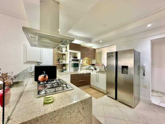 Imagem Apartamento com 3 Quartos à Venda, 131 m² em Jardim Astúrias - Guarujá