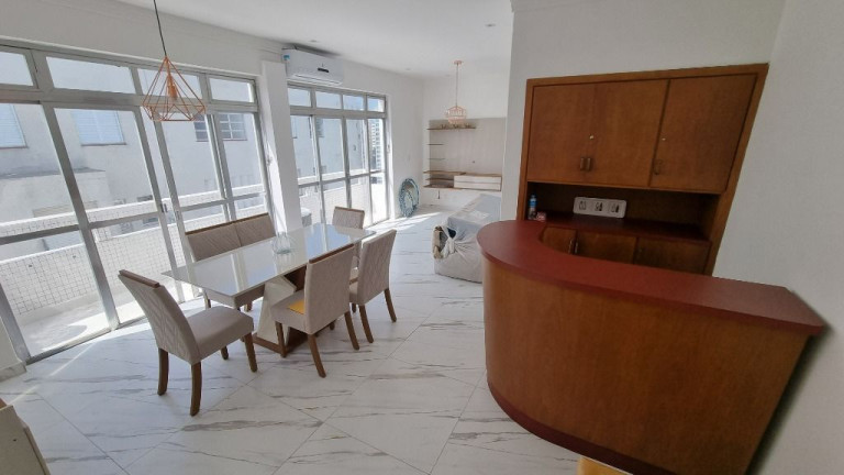 Imagem Apartamento com 3 Quartos à Venda, 130 m² em Pitangueiras - Guarujá