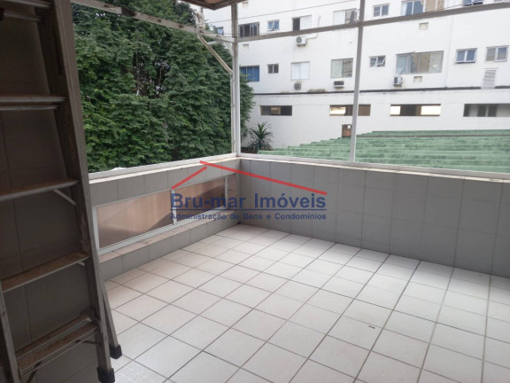 Imagem Sobrado com 3 Quartos à Venda, 260 m² em Vila Belmiro - Santos