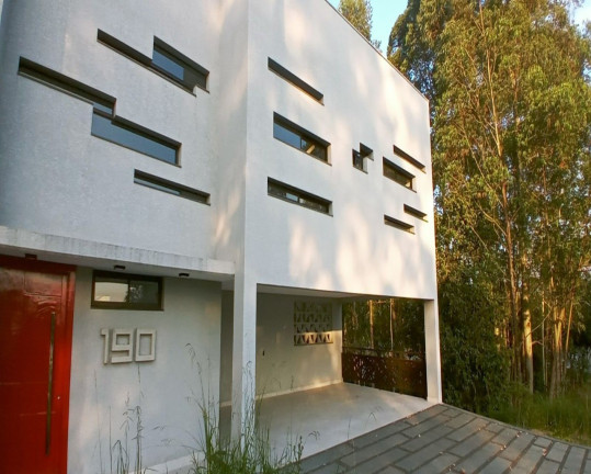Imagem Casa com 4 Quartos à Venda, 1.444 m² em Serra Dos Lagos (jordanésia) - Cajamar Imagem Casa com 4 Quartos à Venda, 1.444 m² em Serra Dos Lagos (jordanésia) - Cajamar