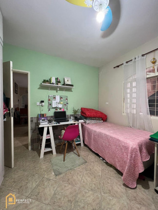 Imagem Casa com 4 Quartos à Venda, 230 m² em Jardim Ana Emilia - Taubaté Imagem Casa com 4 Quartos à Venda, 230 m² em Jardim Ana Emilia - Taubaté