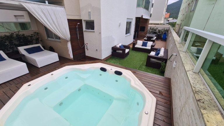 Apartamento com 2 Quartos à Venda, 155 m² em Palmas - Governador Celso Ramos