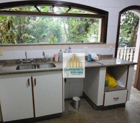 Imagem Sobrado com 6 Quartos à Venda, 600 m² em Jardim Santa Mena - Guarulhos