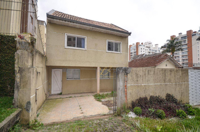 Sobrado com 3 Quartos à Venda, 117 m² em Cristo Rei - Curitiba