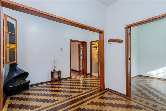 Imagem Casa com 3 Quartos à Venda, 211 m² em Menino Deus - Porto Alegre