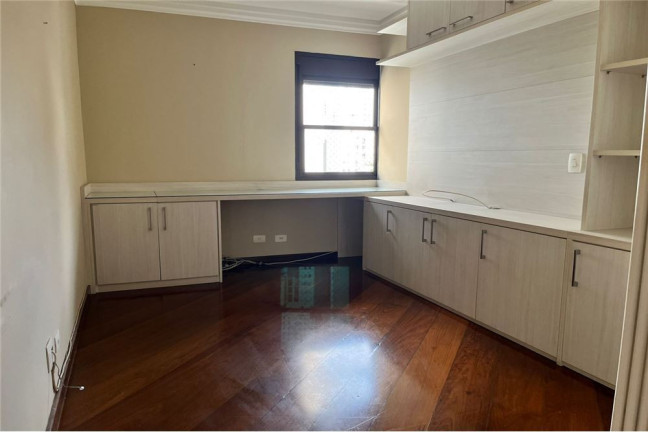 Imagem Imóvel com 4 Quartos à Venda,  em Moema - São Paulo