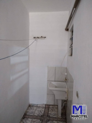 Imagem Casa à Venda, em Jardim Planalto - Carapicuíba Imagem Casa à Venda, em Jardim Planalto - Carapicuíba