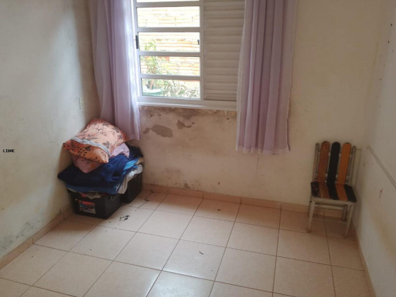 Imagem Casa com 2 Quartos à Venda, 90 m² em Vila Ferroviária - Botucatu