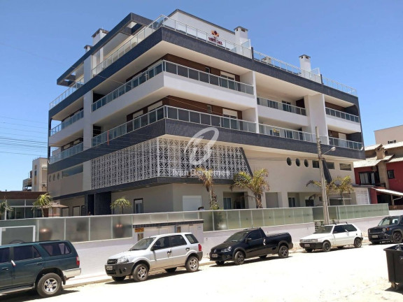 Apartamento com 3 Quartos para Temporada,  em Mariscal - Bombinhas