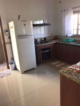 Imagem Casa com 3 Quartos à Venda, 168 m² em Jardim Estância Brasil - Atibaia Imagem Casa com 3 Quartos à Venda, 168 m² em Jardim Estância Brasil - Atibaia