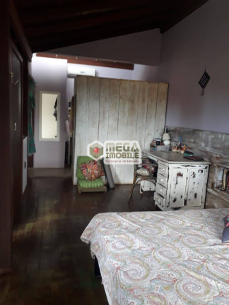 Imagem Casa com 3 Quartos à Venda, 180 m² em Rio Vermelho - Florianópolis