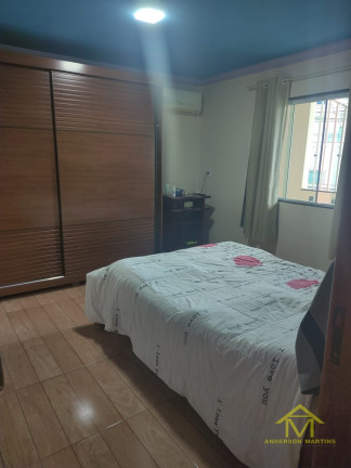 Imagem Casa com 4 Quartos à Venda, 250 m² em Rio Marinho - Vila Velha