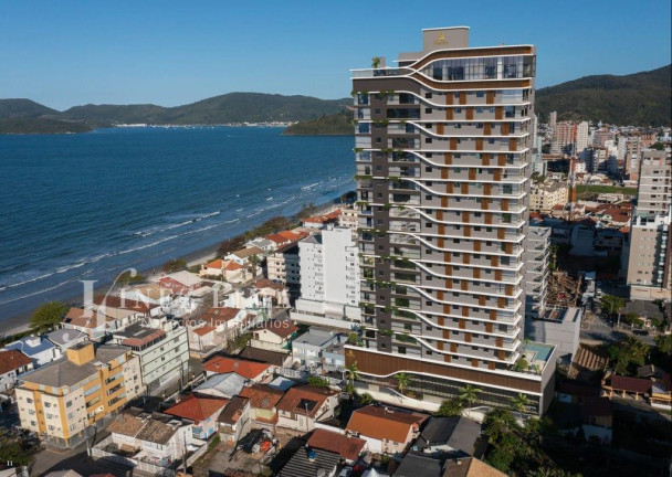 Imagem Imóvel com 3 Quartos à Venda, 117 m² em Pereque - Porto Belo