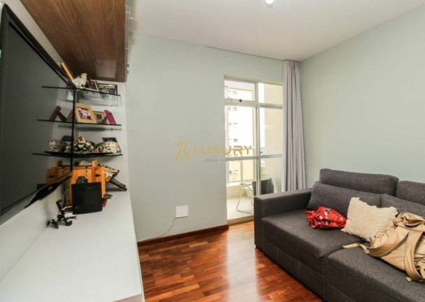 Imagem Imóvel com 4 Quartos à Venda, 210 m² em Buritis - Belo Horizonte