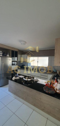 Imagem Casa com 5 Quartos para Alugar, 220 m² em Portão - Lauro De Freitas