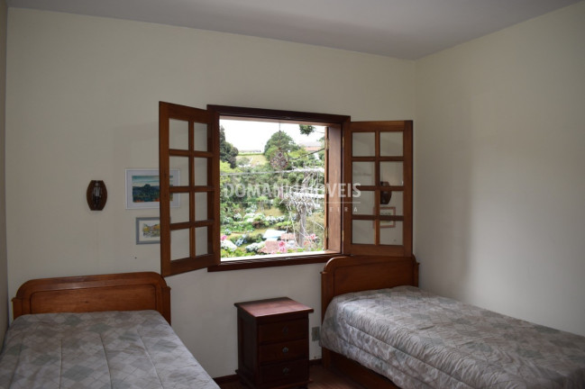 Imagem Imóvel com 3 Quartos à Venda, 117 m² em Região De Capivari - Campos Do Jordão Imagem Imóvel com 3 Quartos à Venda, 117 m² em Região De Capivari - Campos Do Jordão